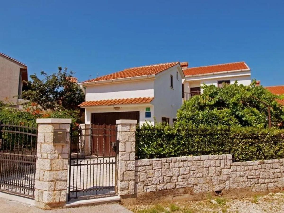 Ferienwohnung Fuer 2 Personen Ca 15 Qm In Pula-Fondole, Istrien Istrische Riviera location